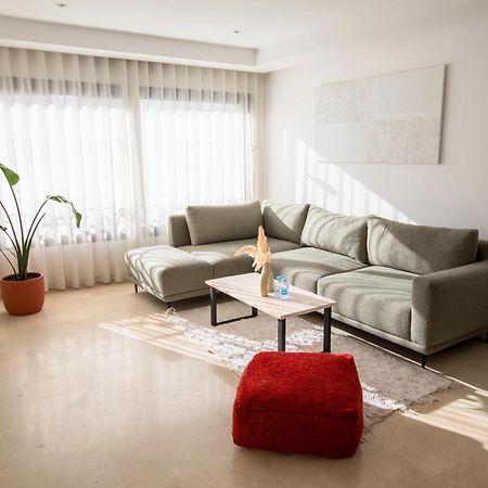 Haut Standing 2-Bedroom Apartment In Gauthier Casablanca Bagian luar foto
